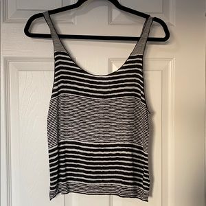 Lightweight stripped tank